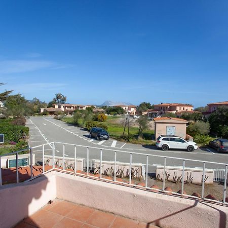 Residence Cinta 5 San Teodoro  Esterno foto