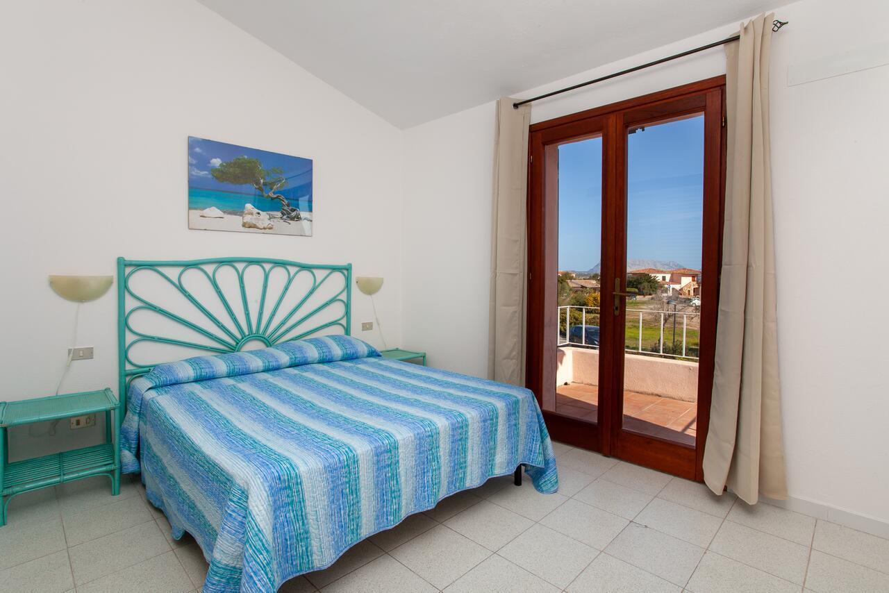 Residence Cinta 5 San Teodoro  Esterno foto