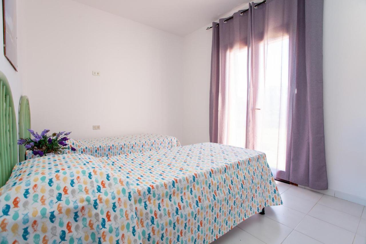 Residence Cinta 5 San Teodoro  Esterno foto