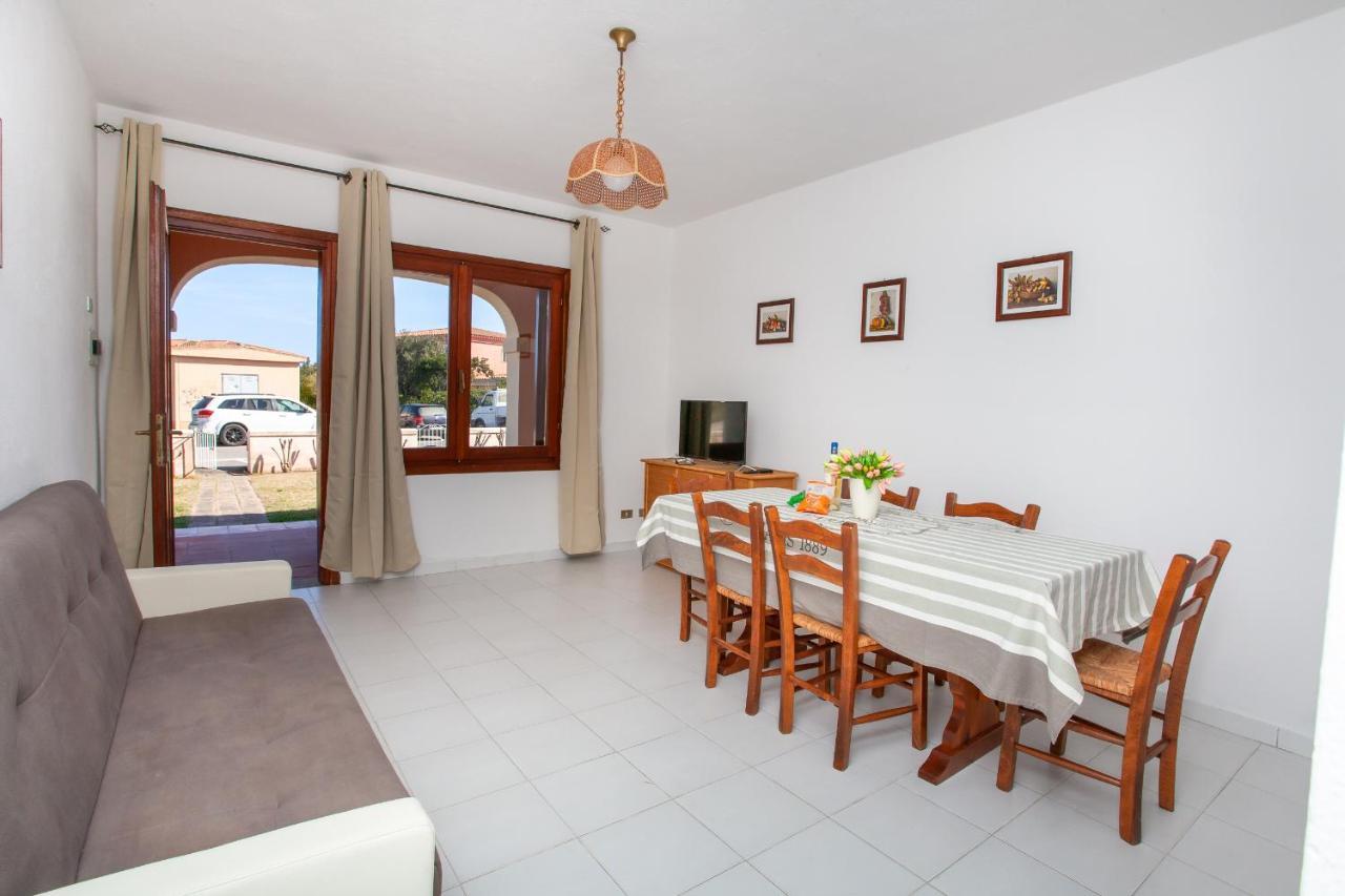 Residence Cinta 5 San Teodoro  Esterno foto